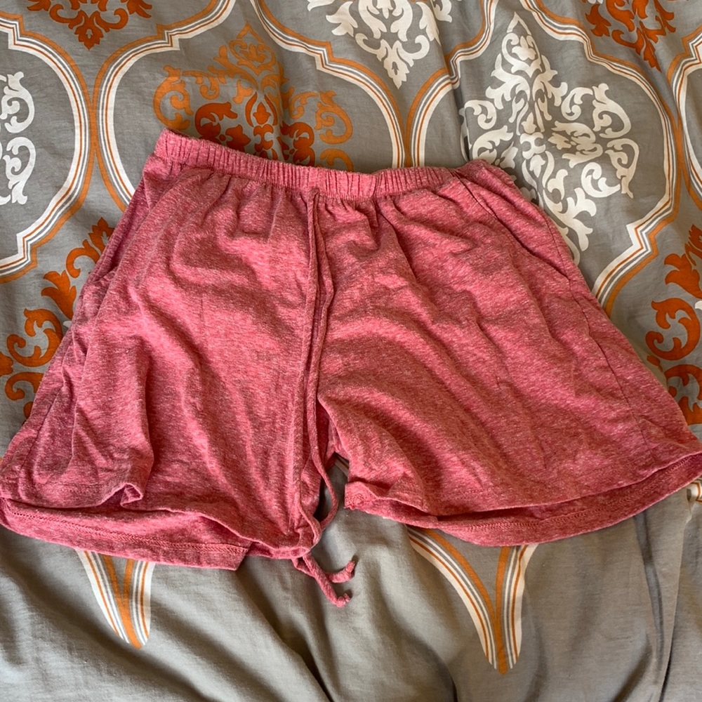 These gorgeous shorts are in good condition.